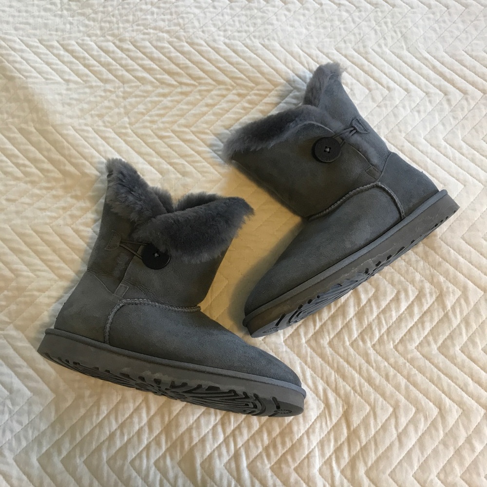 EXCELLENT CONDITION UGG Boots